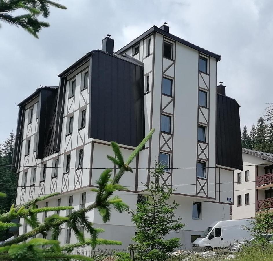Ferienwohnung Jahorinski IZLOG Jahorina Exterior foto