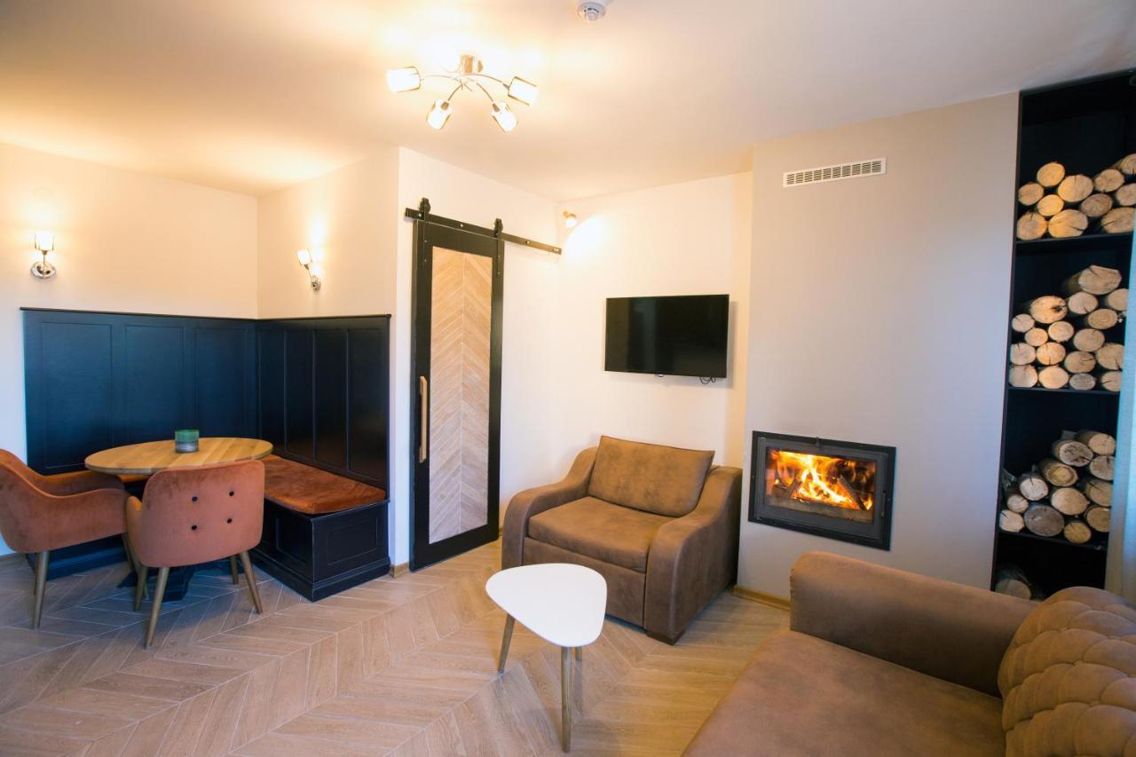 Ferienwohnung Jahorinski IZLOG Jahorina Exterior foto